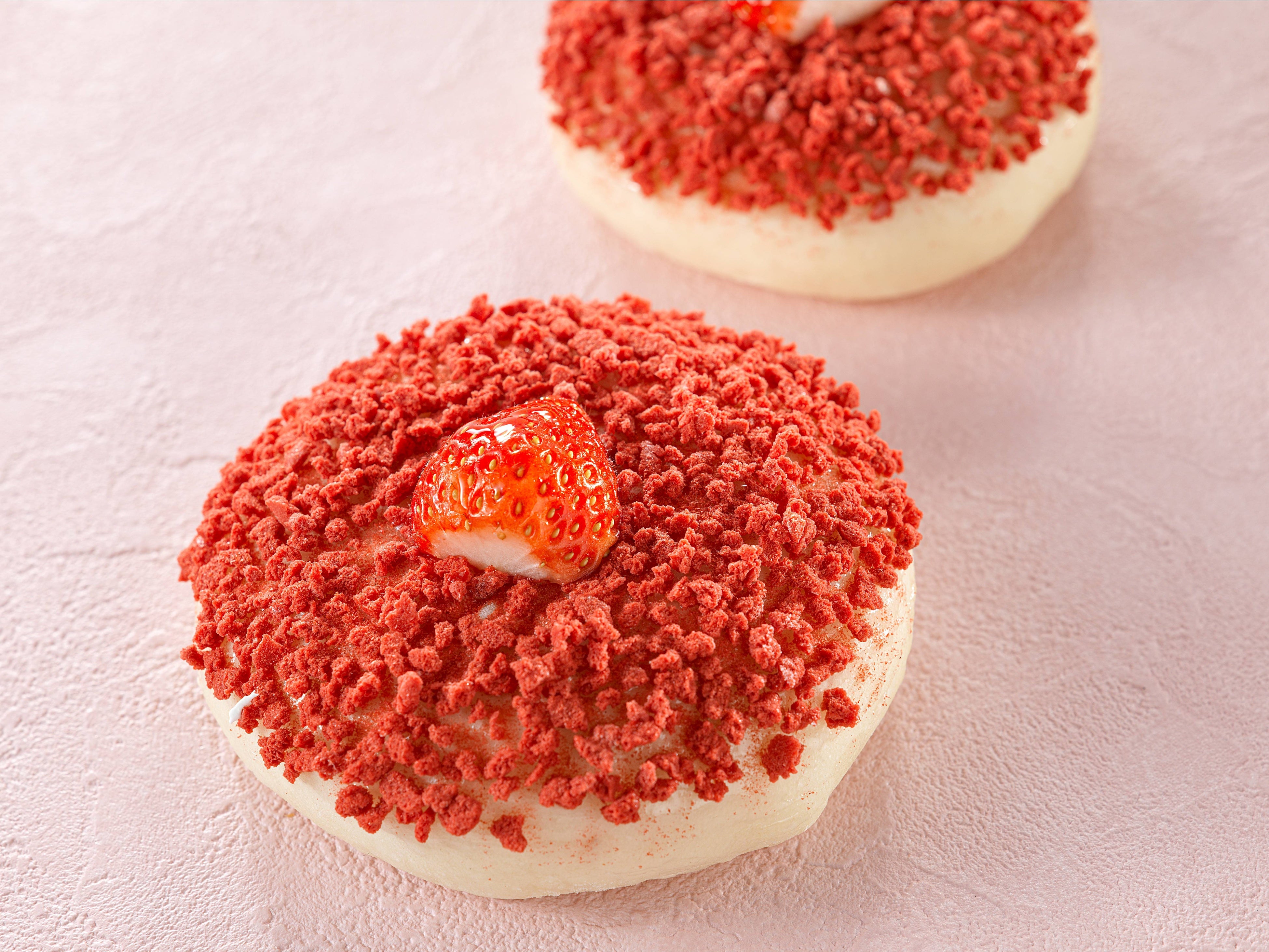 淡路苺のクリームパン