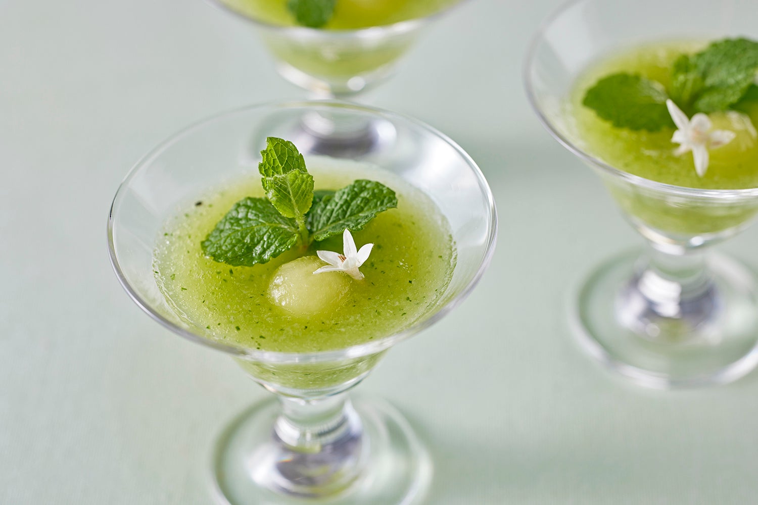 きゅうりとメロンのガスパチョ