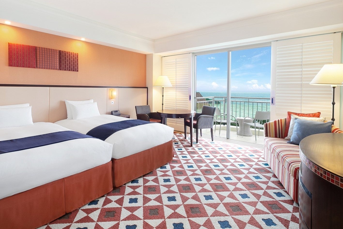 客室一例：プレミアツイン