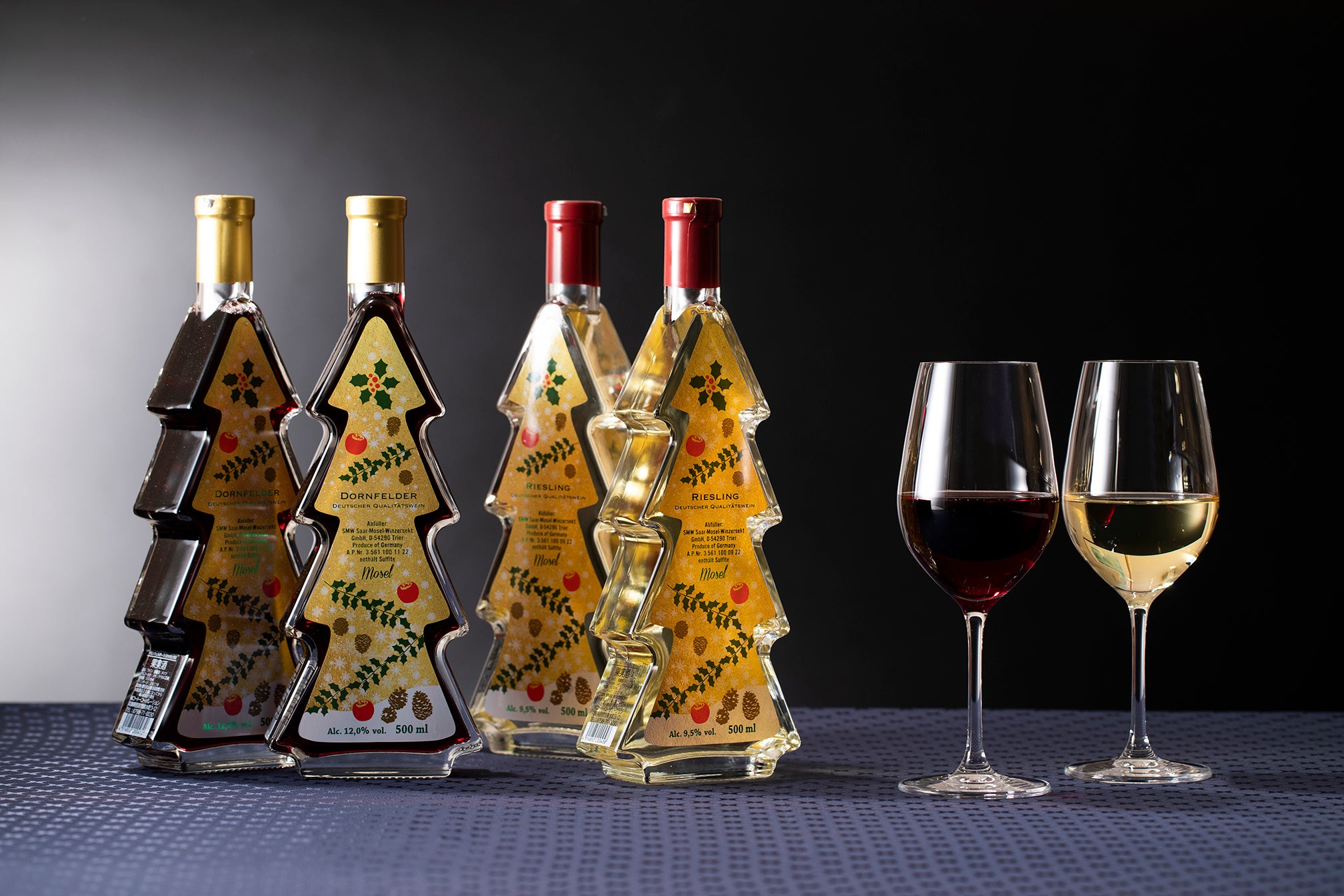 クリスマスツリー型ワイン イメージ