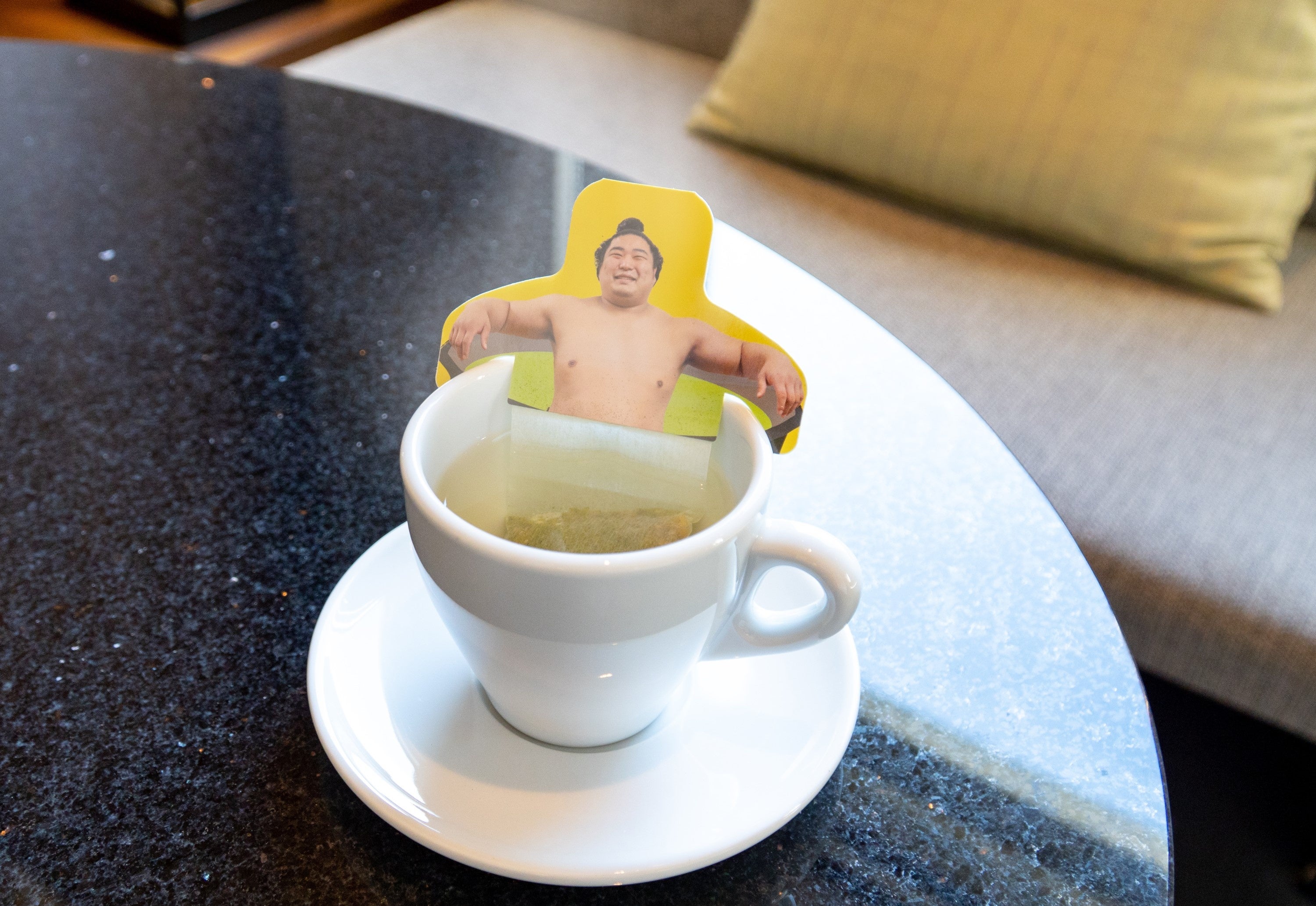 力士玄米茶 イメージ