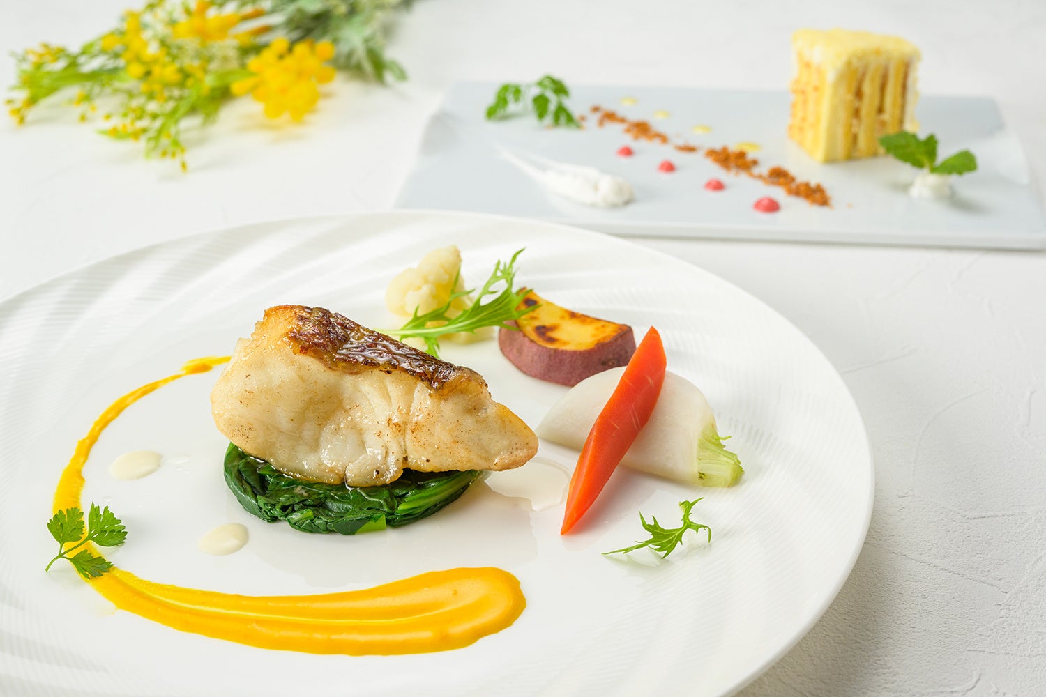 国際女性デー特別メニュー「プリンセスミモザランチ」