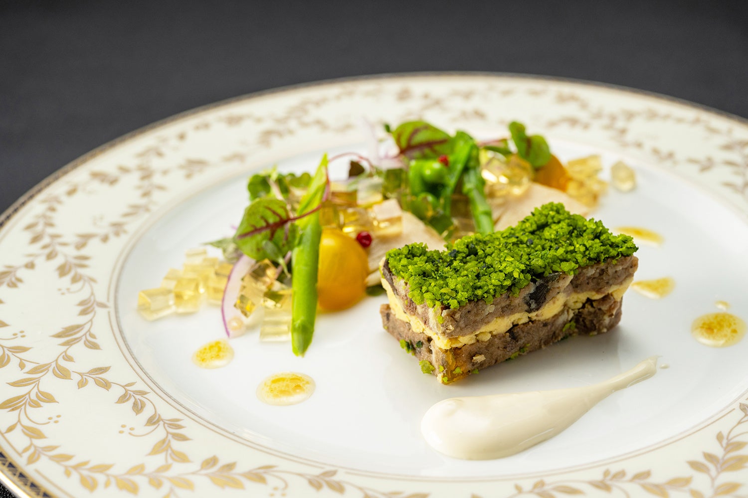 黒毛和牛とジャガイモのガトー仕立て