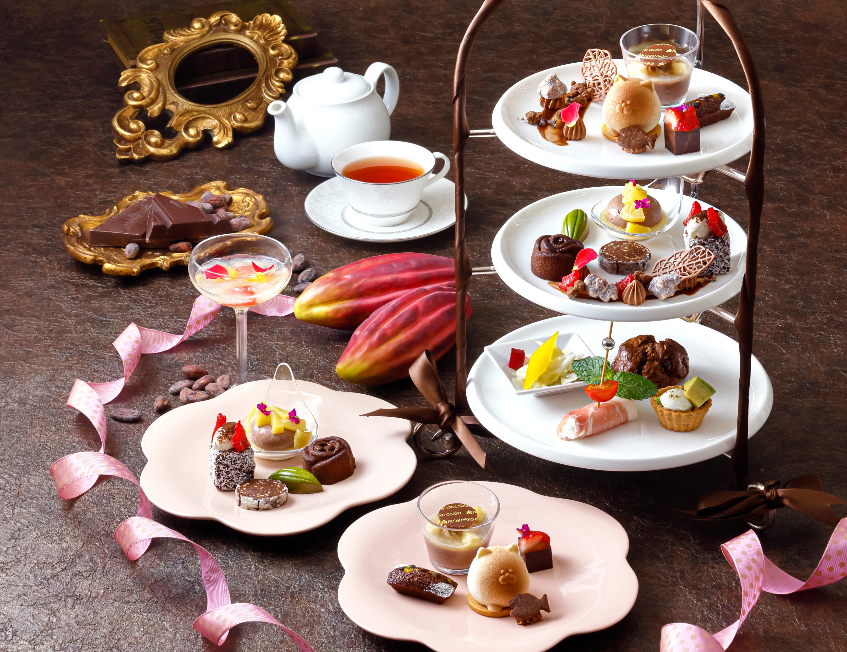 シャングリ・ラ 東京、12月1日から「クリスマスアフタヌーンティー」を開催
