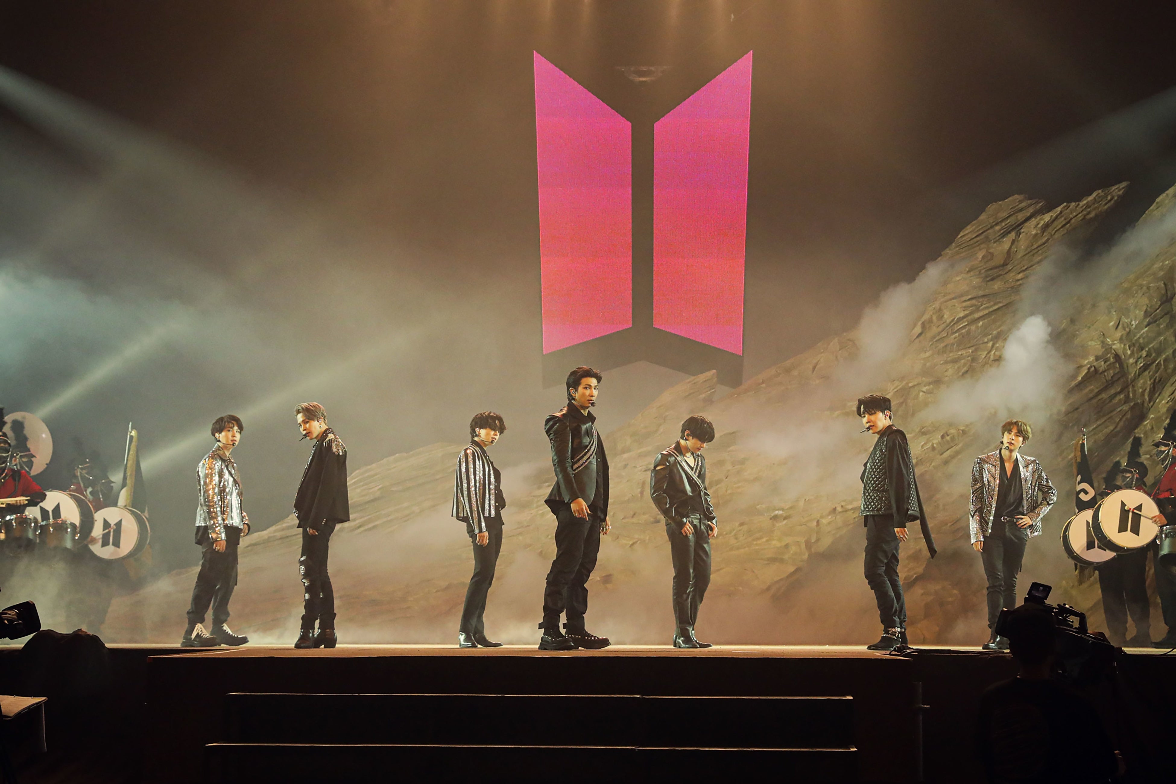 アイドル BTS map of the soul on:e dc BTS - BTS MAP OF THE SOUL ON:E DC