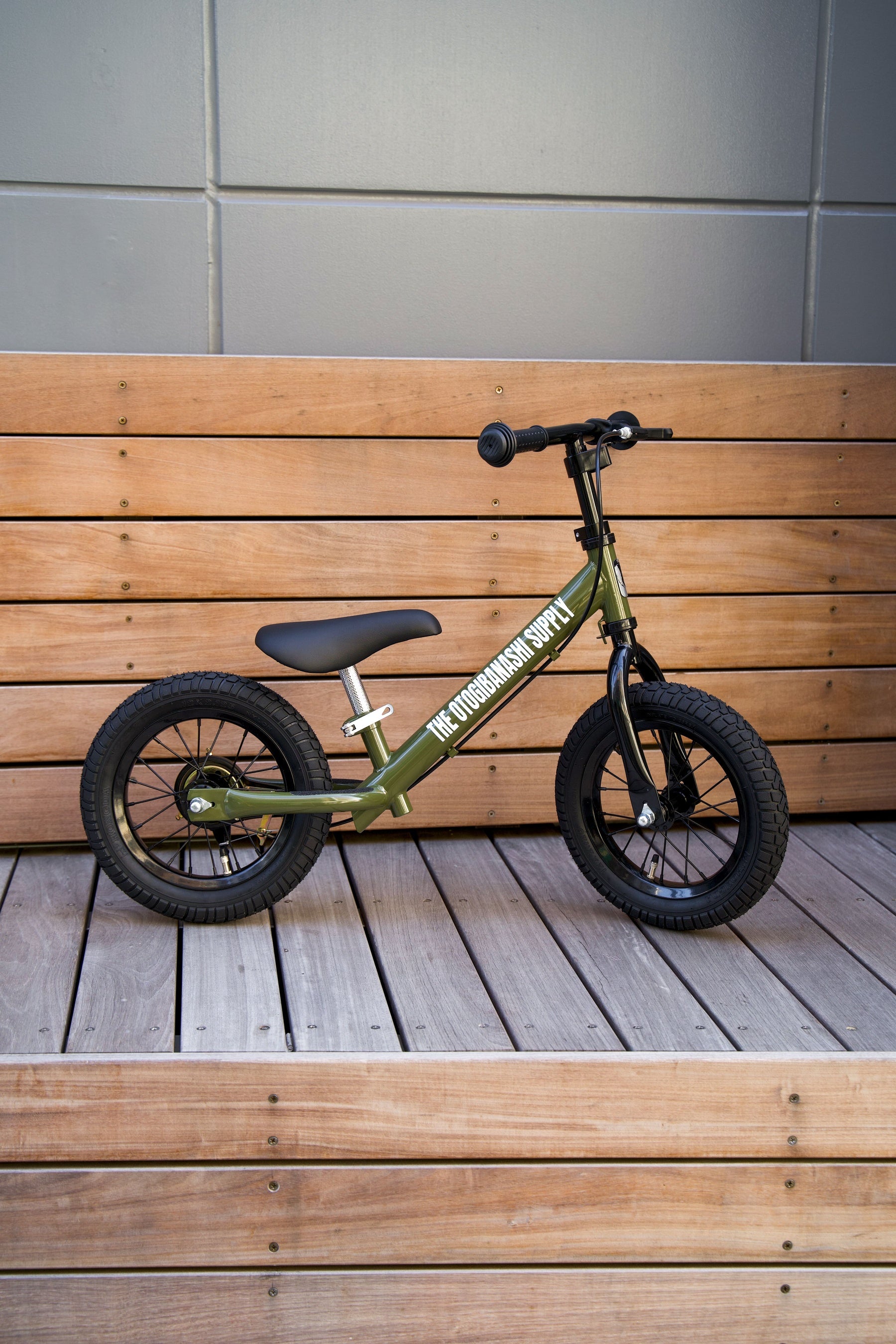 THE OTOGIBANASHI SUPPLY SPARKYコラボキックバイク