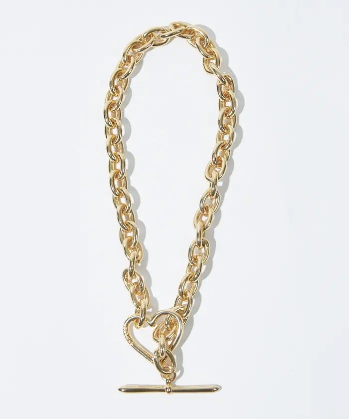 コンセプトストア「Firsthand」と“日常着の循環/アウトライン(輪郭)”を