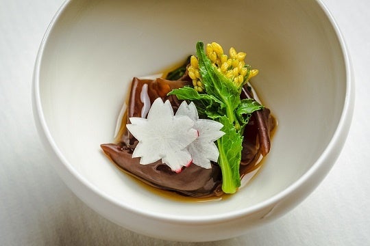 [酢の物]  熟成ザブトン 木耳ポン酢 春菊