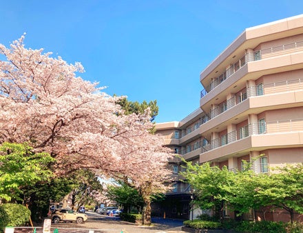 『医療法人ユーカリ さがみ林間病院』外観