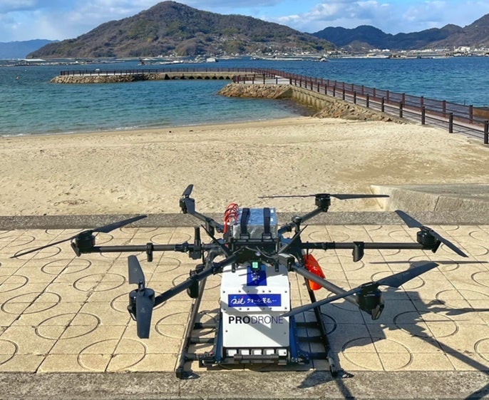 クオール特注のGPS追跡機能付き医薬品配送用ボックスを搭載