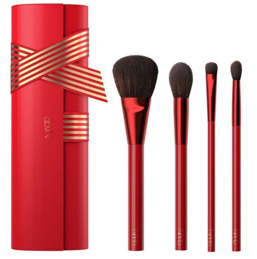 限定 NARS メイクブラシセット 4本 NARSから2023年を祝福する「Lunar New Year Collection」が