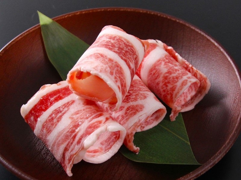 スペシャル別売単品メニュー!「和牛カルビロール(平日ディナー・土日祝) 1皿<約50g>250円(税込275円)」