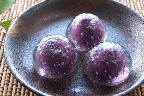 紫いものみずまんじゅう