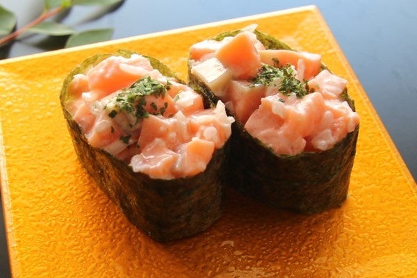 サーモンマヨ軍艦