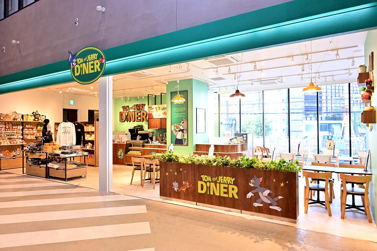 トムとジェリーにインスパイアされたダイナーでフルーツパーラーフェア開催中!メニュー豊富、楽しい空間で限定提供 トムとジェリーにインスパイアされたダイナーでフルーツパーラーフェア開催中!メニュー豊富、楽しい空間で限定提供