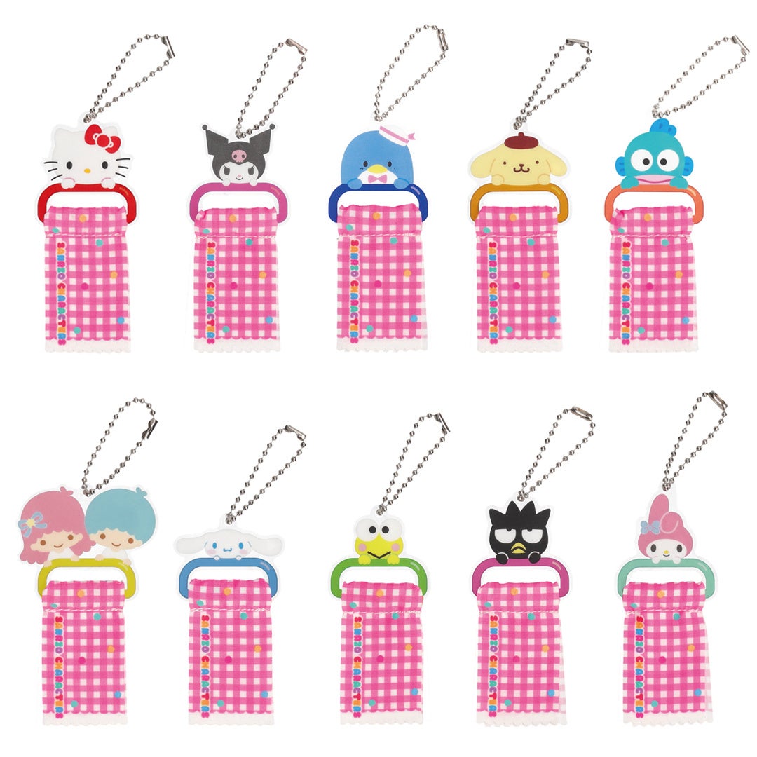 （上段左より）ハローキティ、クロミ、タキシードサム、ポムポムプリン、ハンギョドン（下段左より）リトルツインスターズ、シナモロール、けろけろけろっぴ、バッドばつ丸、マイメロディ