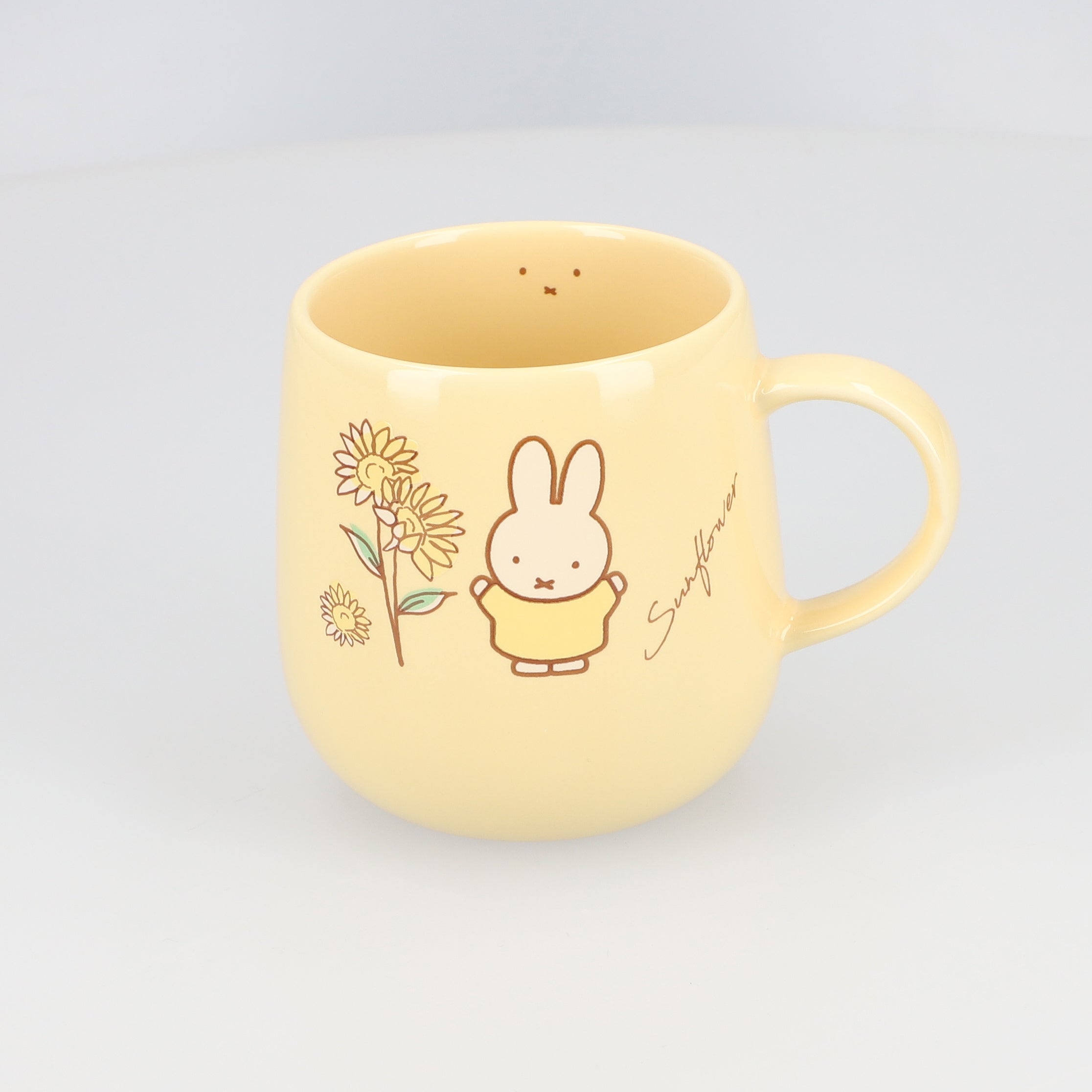 フラワーミッフィー　いちご柄 マグカップ プレート ランチョンマットの3点セット Flower Miffy 和食器『おはなみ』3種 アートフラワーセット