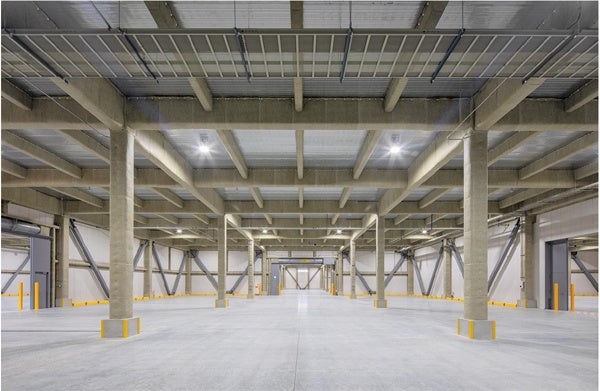 【倉庫内観（1階）】