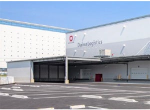 【トラックバース（袖壁）】