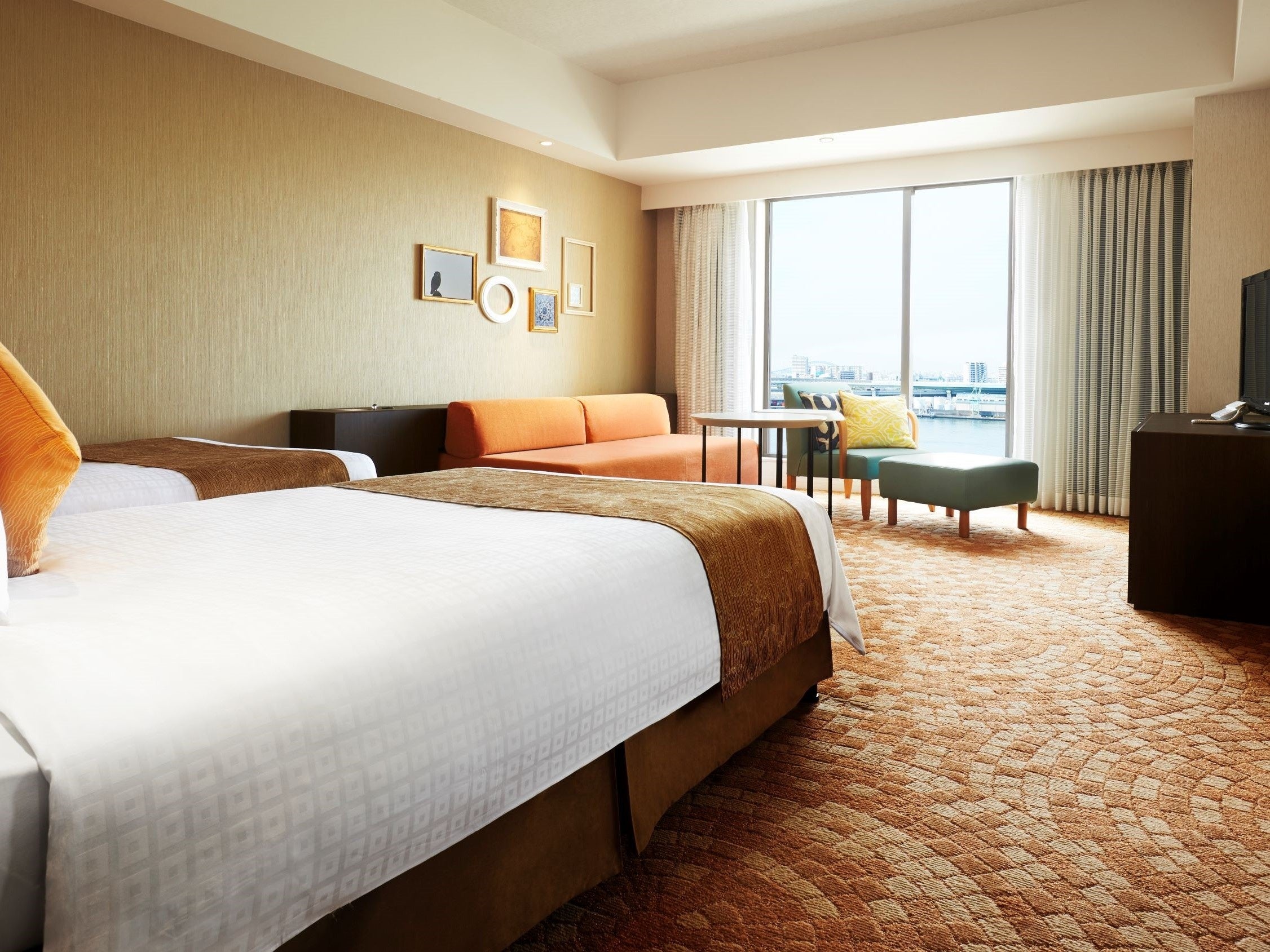 ホテル ユニバーサル ポート 謎解きホラールーム装飾前の客室 デラックスルーム（40㎡）