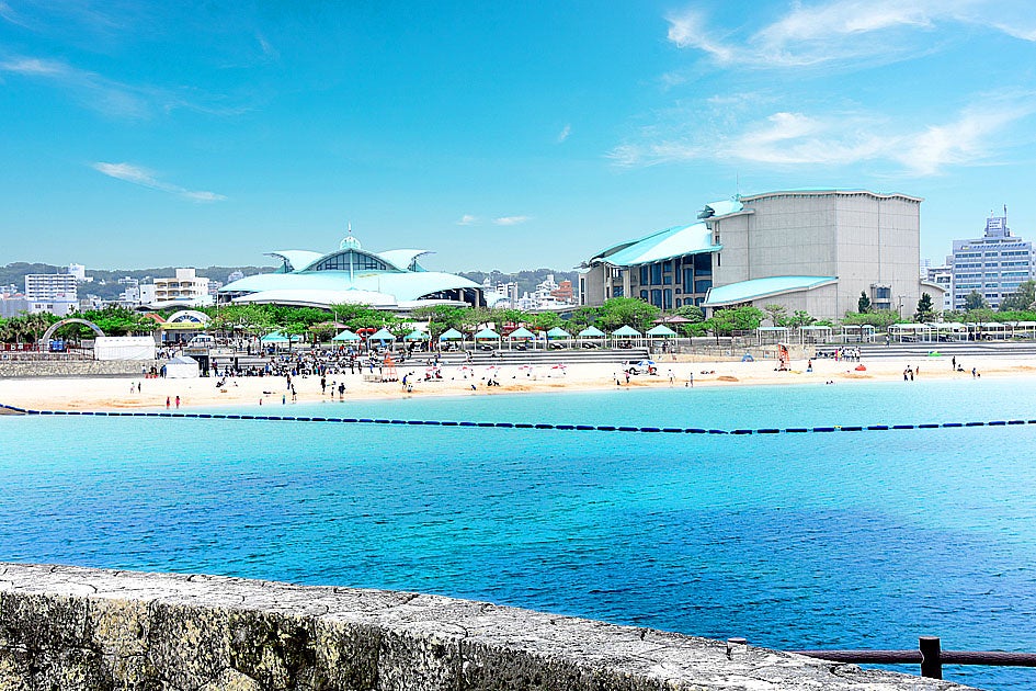 ぎのわんトロピカルビーチ