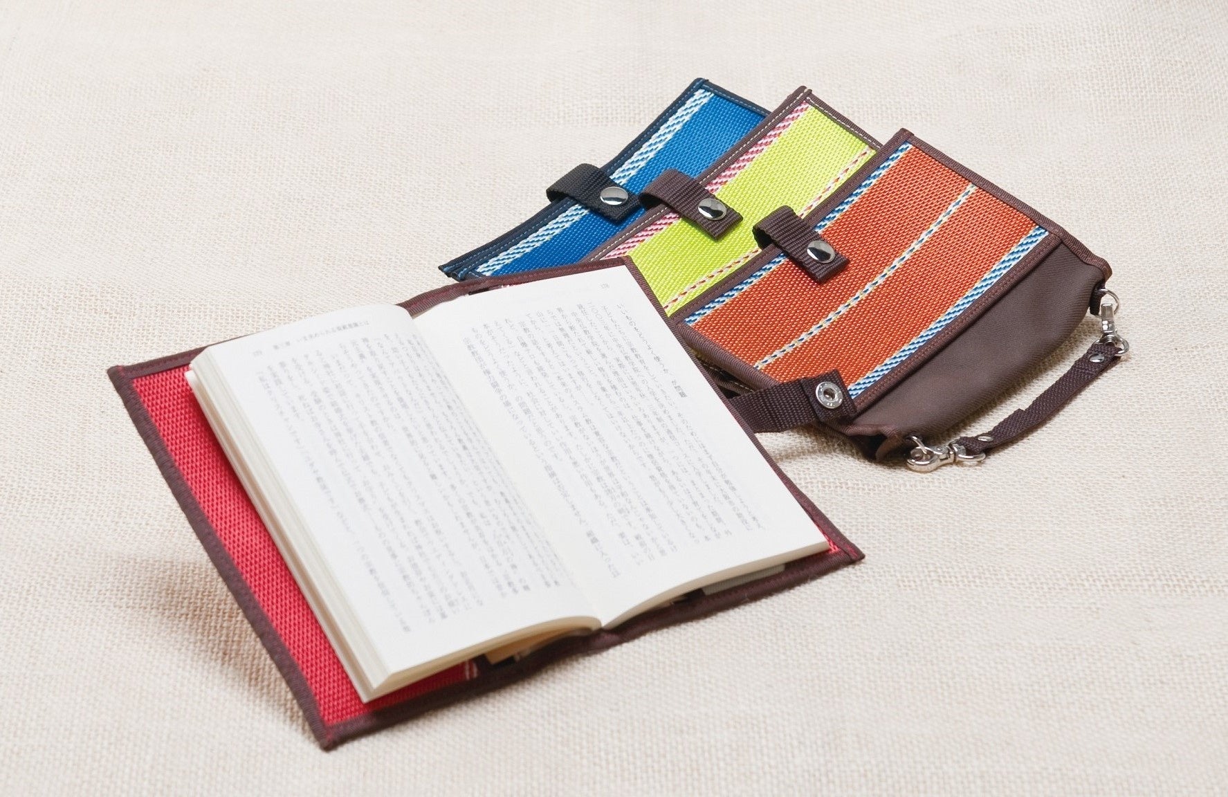 ハンドルブックカバー らうらうじ -second hose-