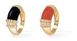 ペルレ クルール リング(イエローゴールド、オニキス、ダイヤモンド)、 (イエローゴールド、コーラル、ダイヤモンド)