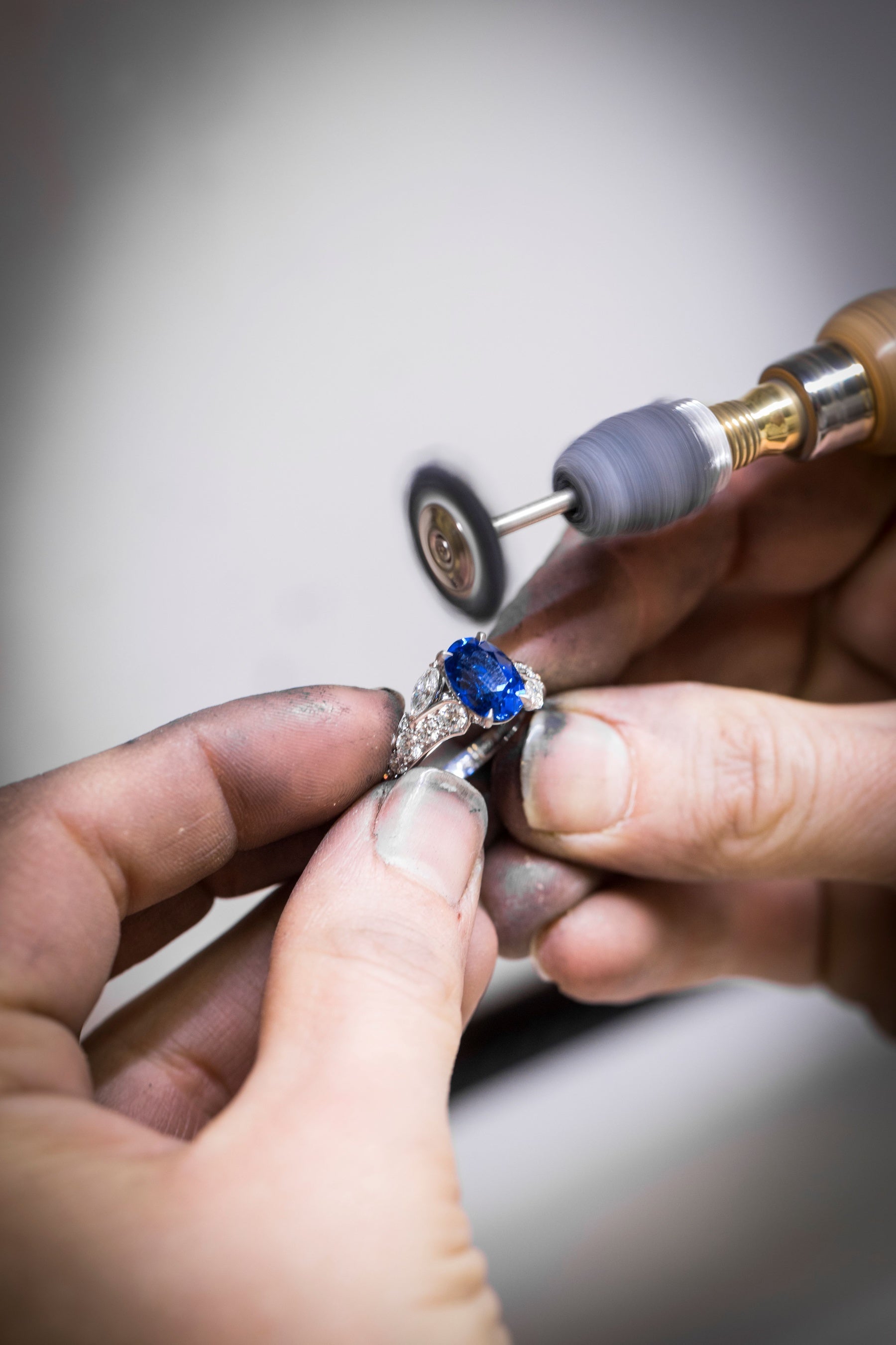 リングの仕上げの研磨