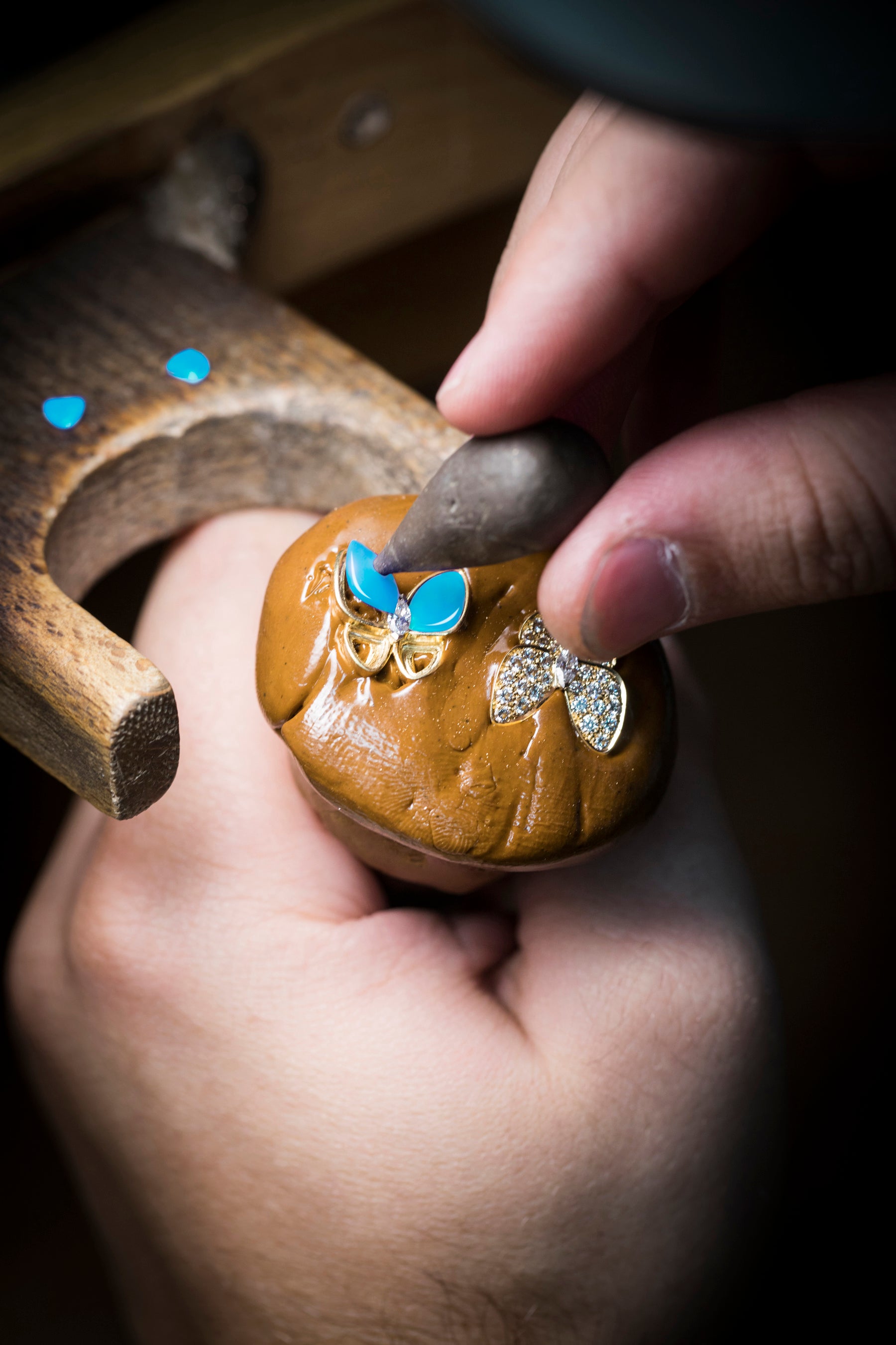 アントレ レ ドア リング 制作風景