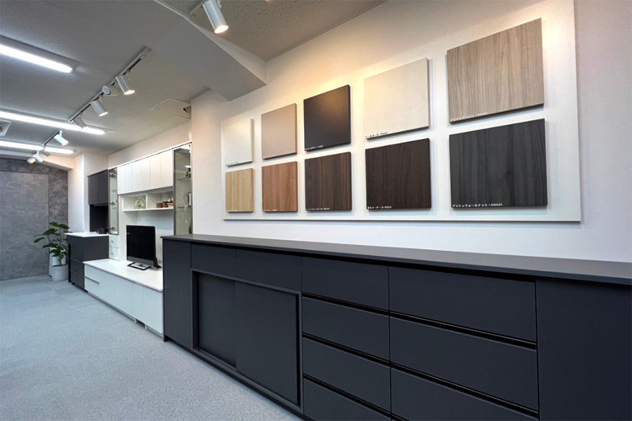 色見本など素材を展示