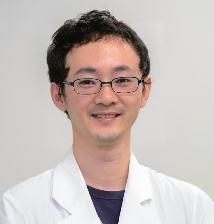 小児がんの長期フォローアップ外来にアート介在療法を活用