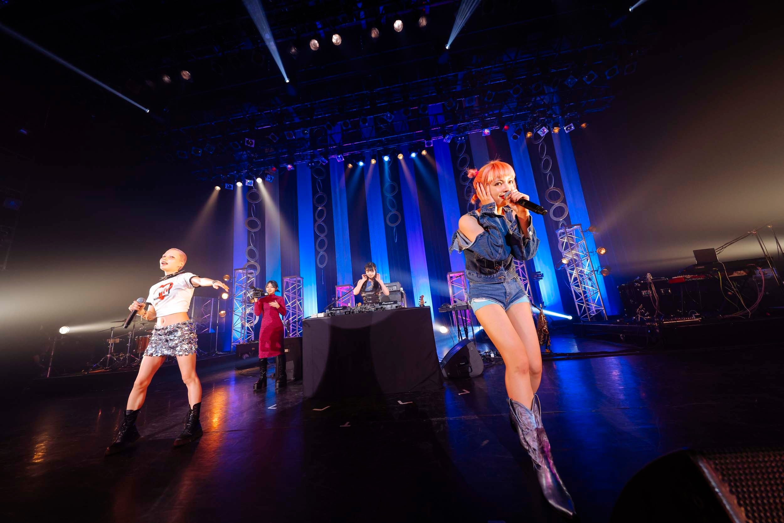 Photo by Yasuyuki Kimura