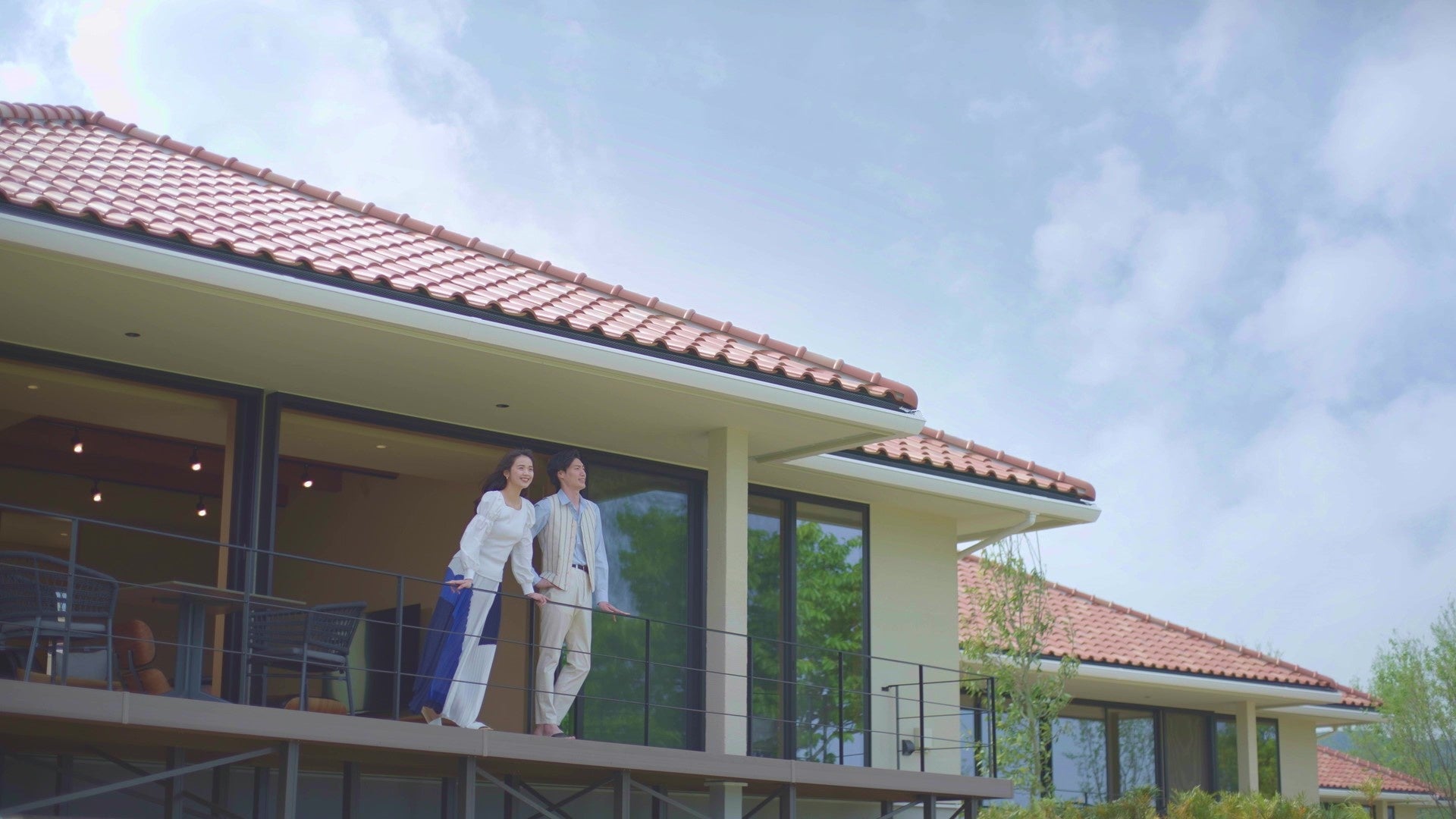 リソルグループ コーポレートスローガン あなたのオフを もっとスマイルに をテーマにした最新cm映像を公開 リソルホールディングス株式会社のプレスリリース リソルグループ コーポレートスローガン あなたのオフを もっとスマイルに をテーマにした最新cm映像を公開 リソルホールディングス株式会社のプレスリリース