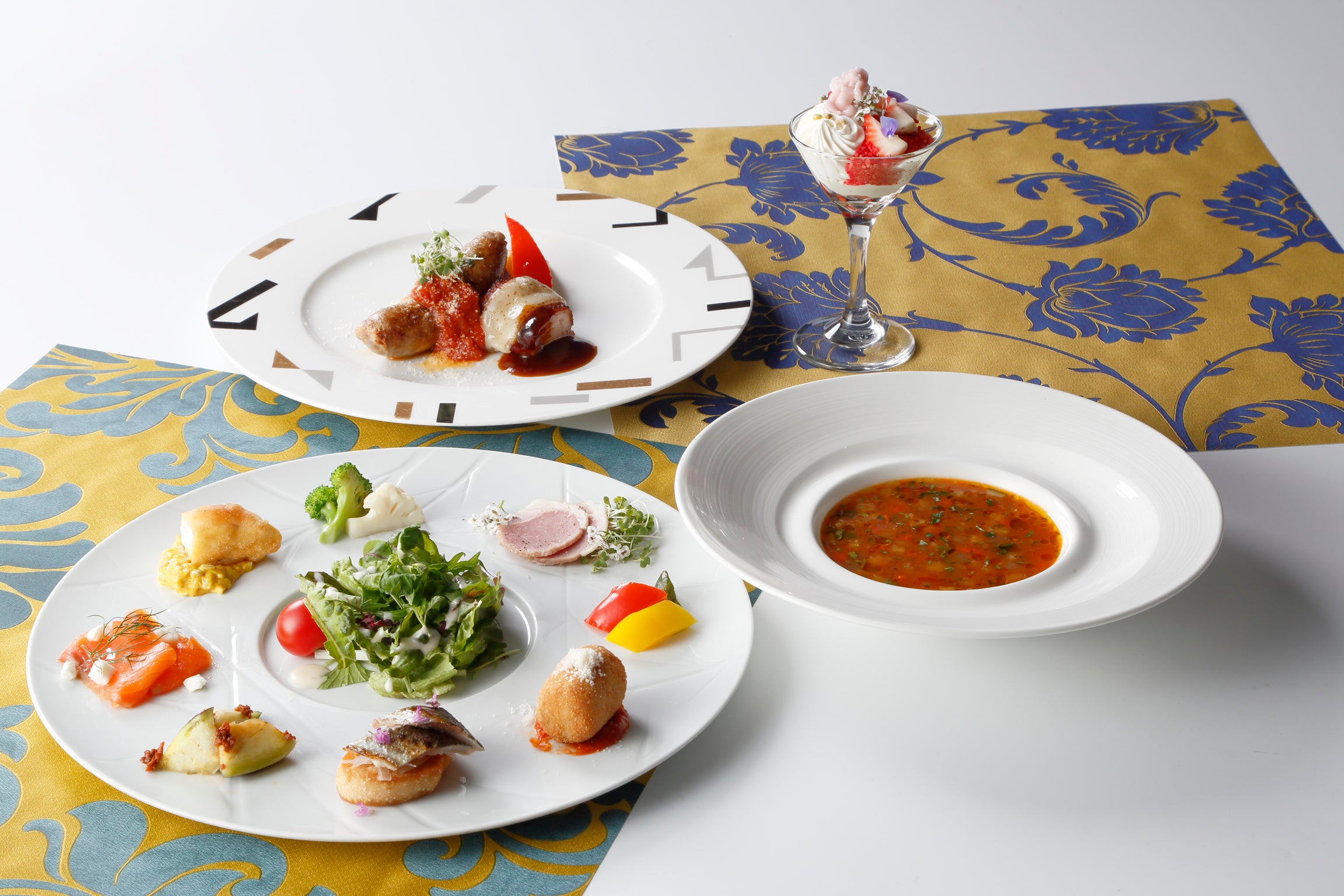 コース内ではオランダの伝統的なスープも