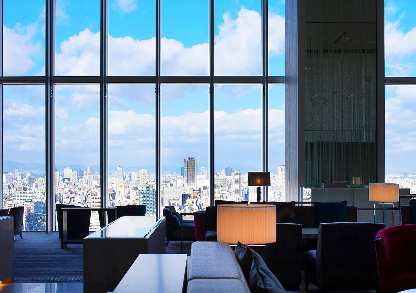 大阪マリオット都ホテル「LOUNGE PLUS」