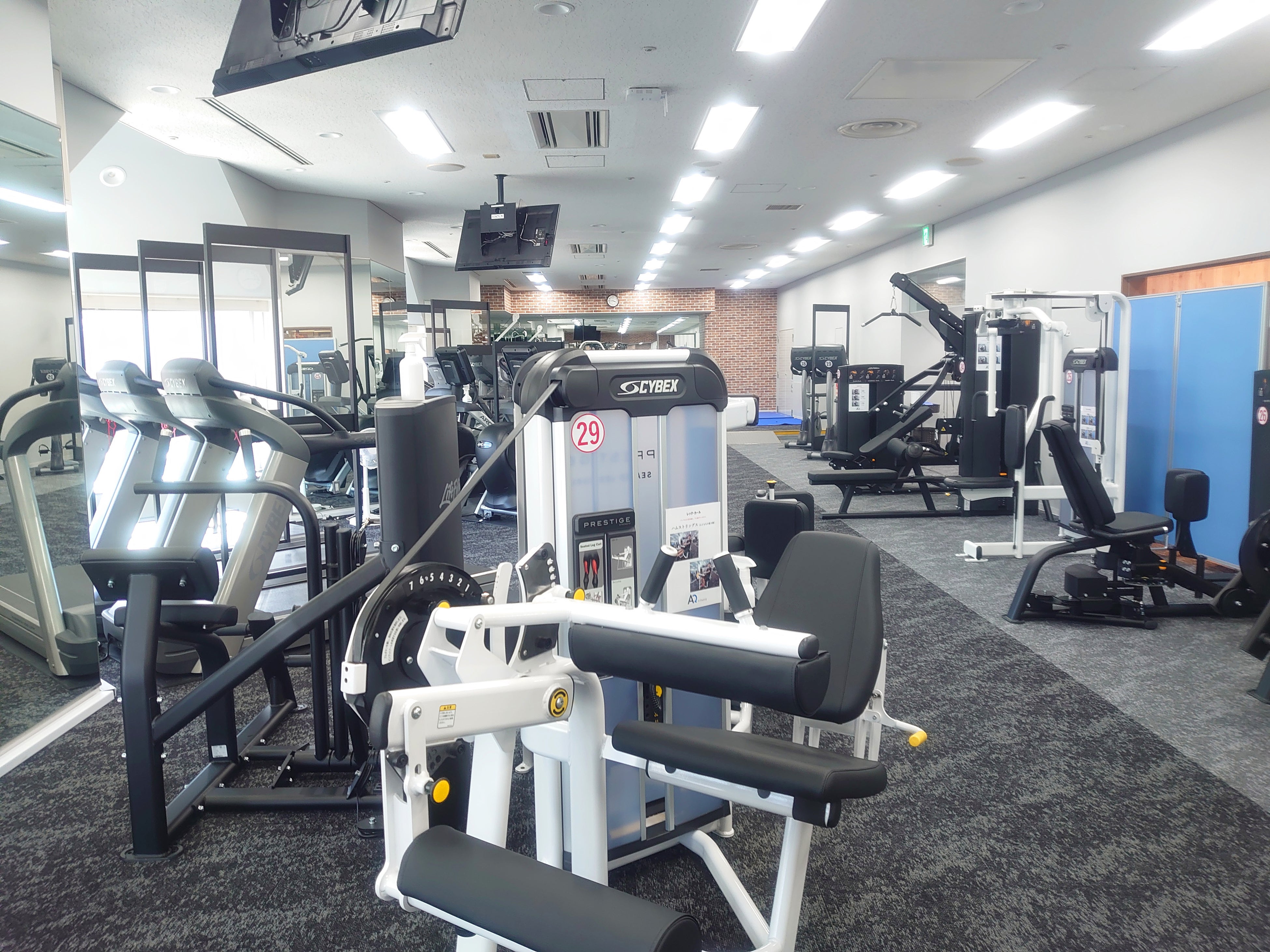 AQフィットネスクラブ