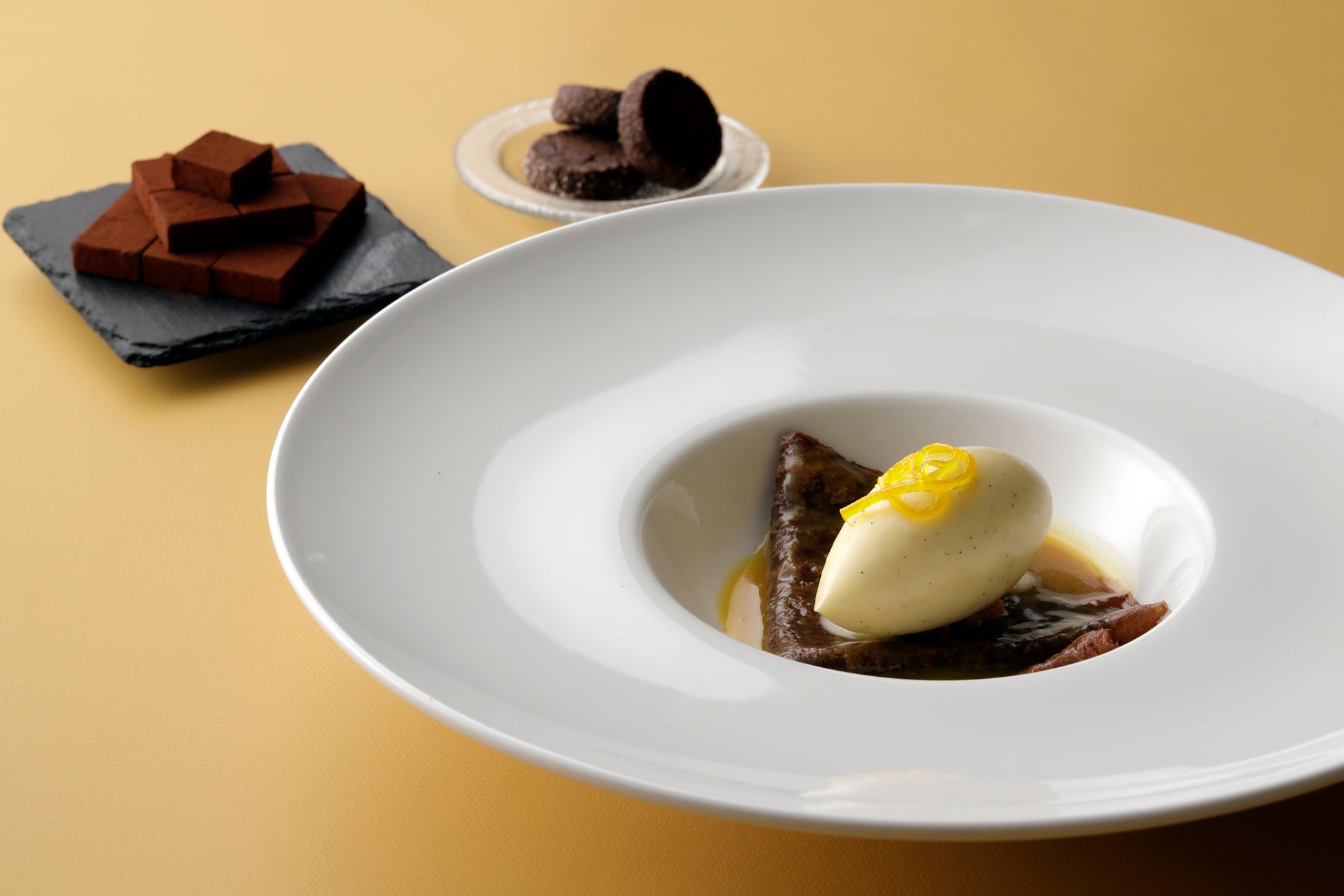 カカオを使ったデザートや小菓子をレクチャー