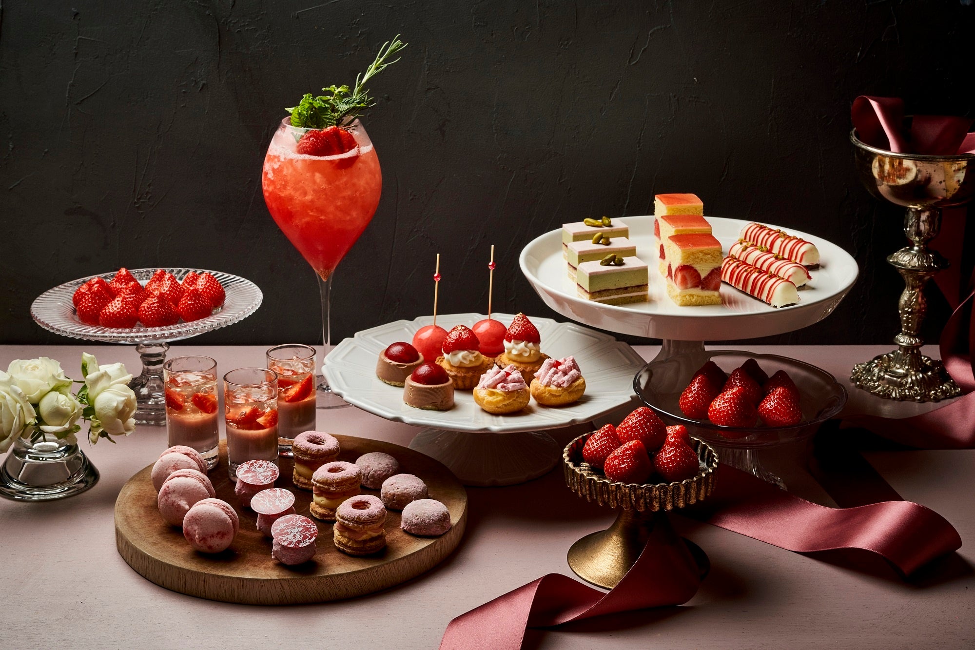 苺のスイーツブッフェ