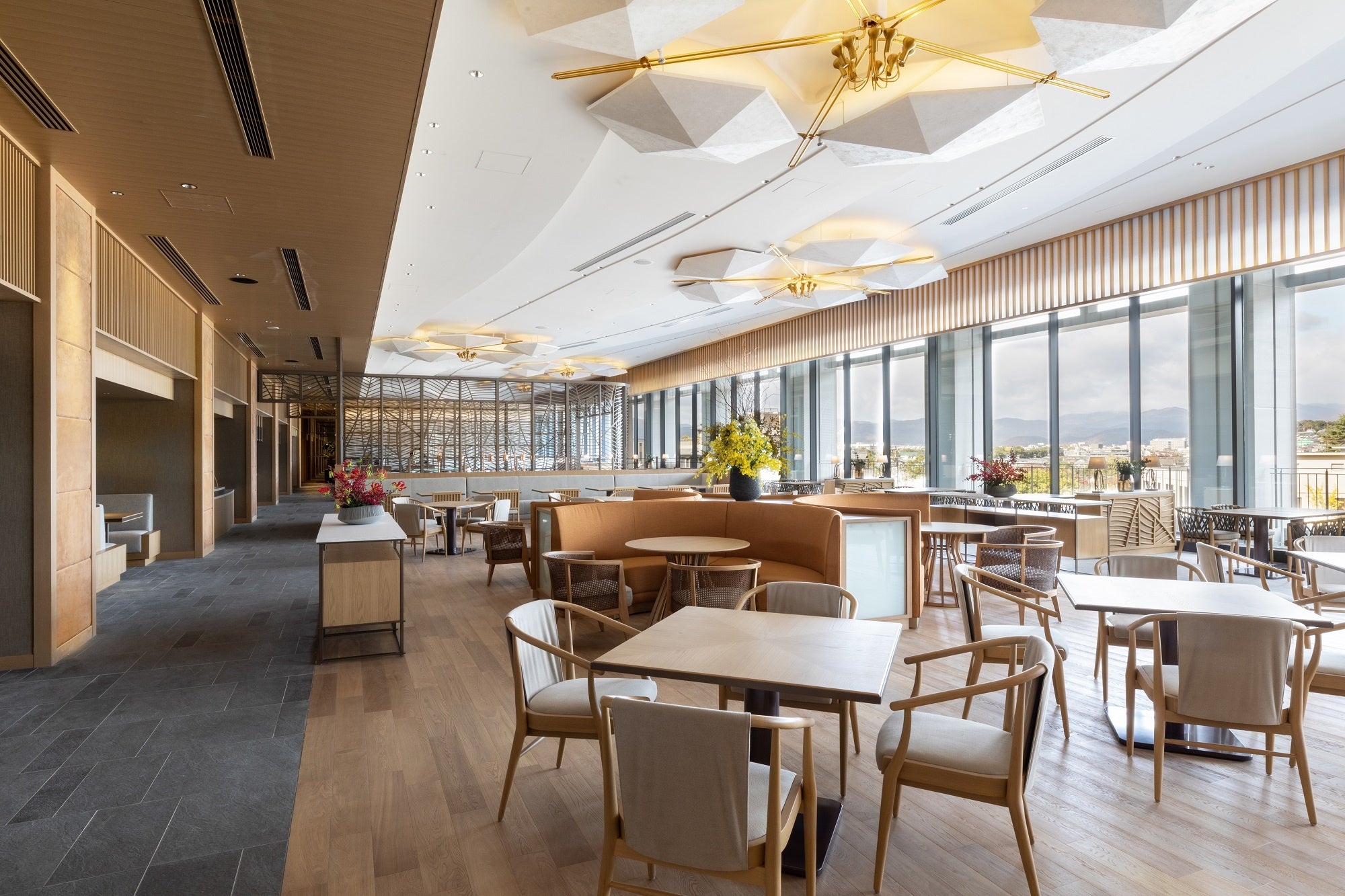 オールデイダイニング「洛空」店内