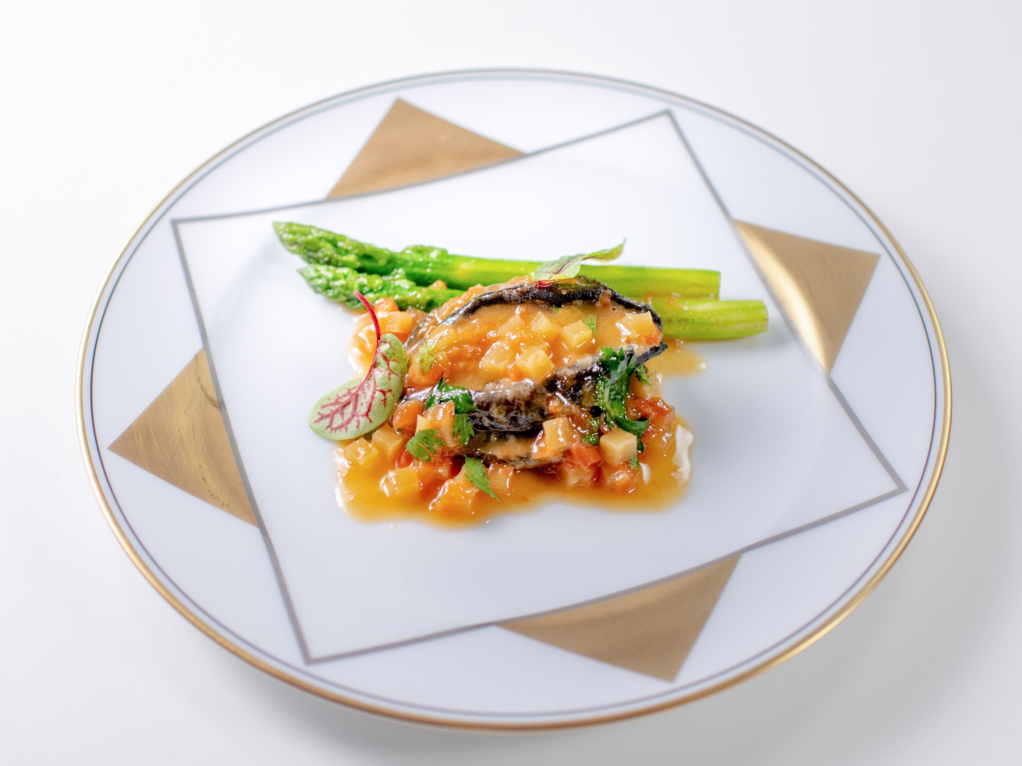 鮑：鮑ステーキ