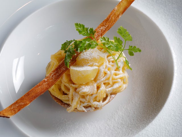 栗とさつまいものモンブランタルト