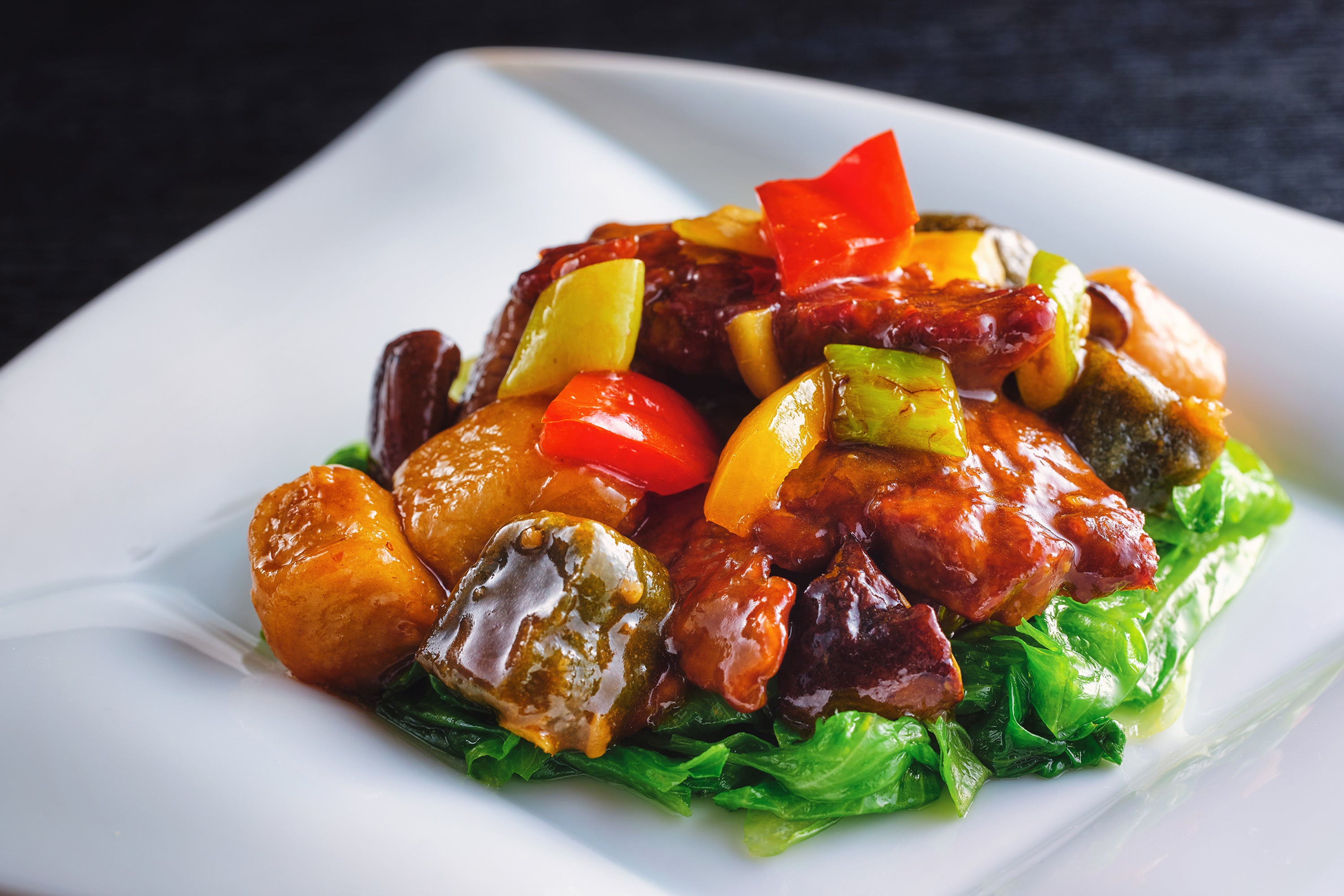 牛フィレ肉と生麩のオイスターソース炒め