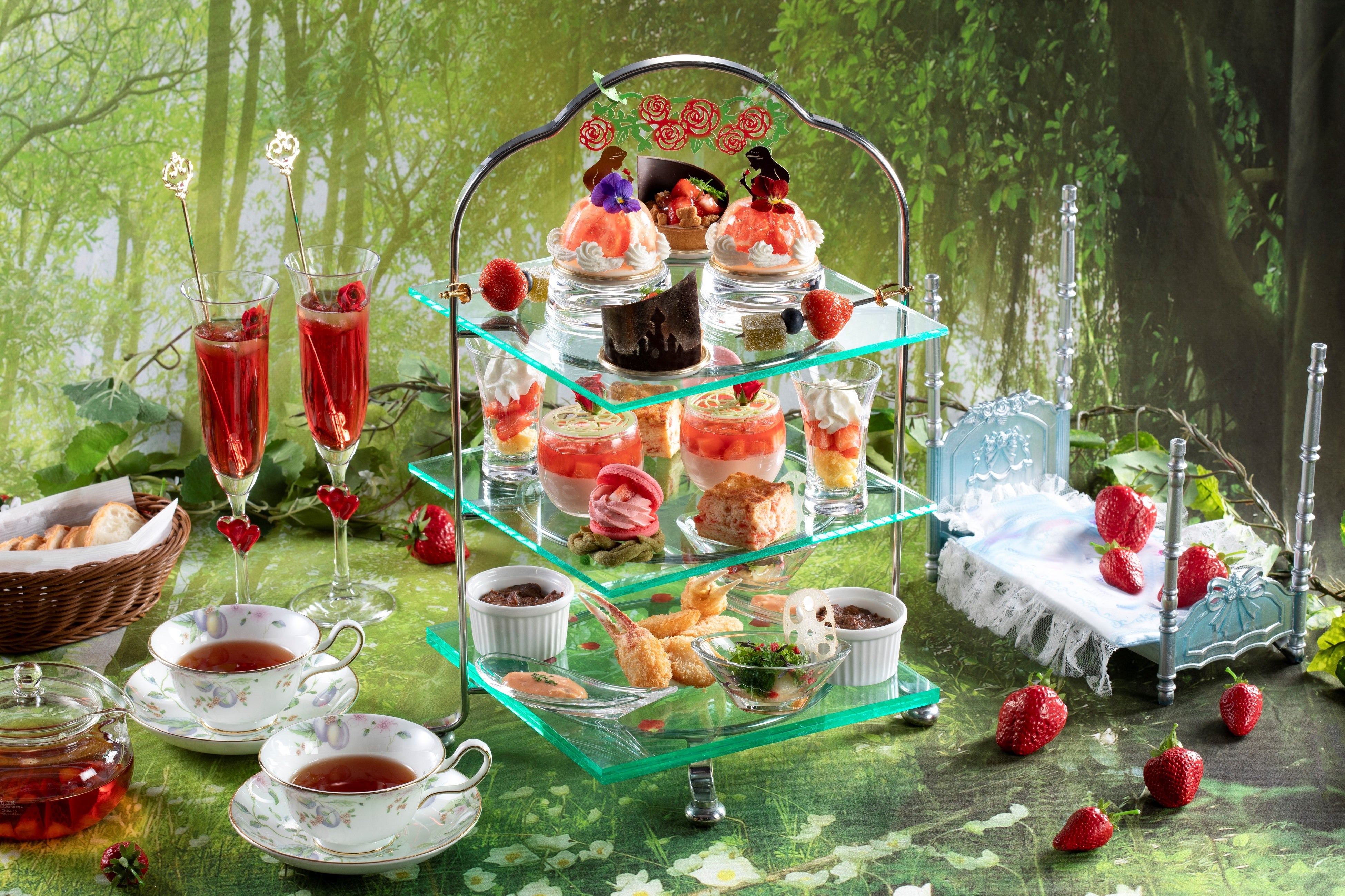 レストラン＆ラウンジ・バー eu（ゆう）「プリンセス アフタヌーンティー ～眠れる森の美女～」