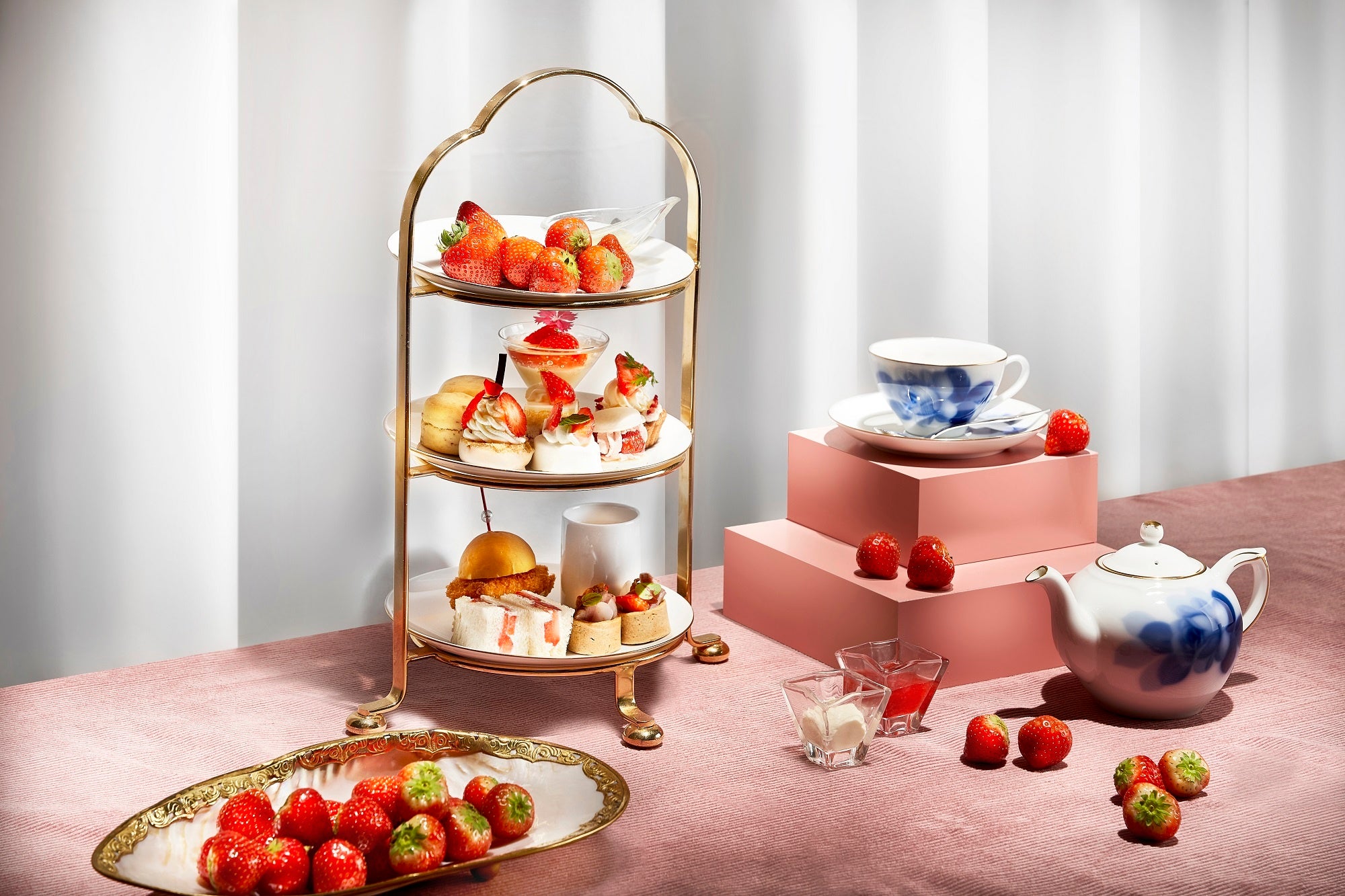 いちごのアフタヌーンティー「ブラン」