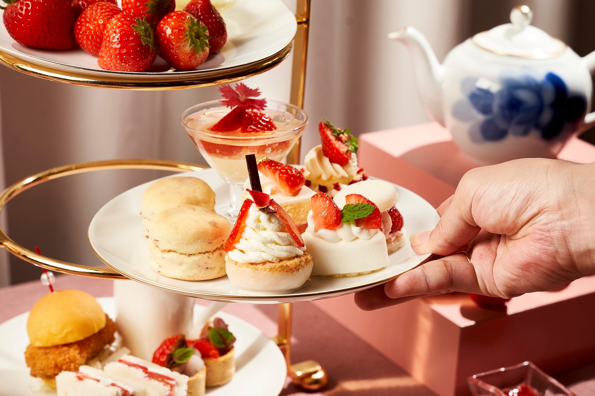 アフタヌーンティー　中断