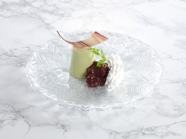 ピスタチオとナッツのムース あずきホイップ添え