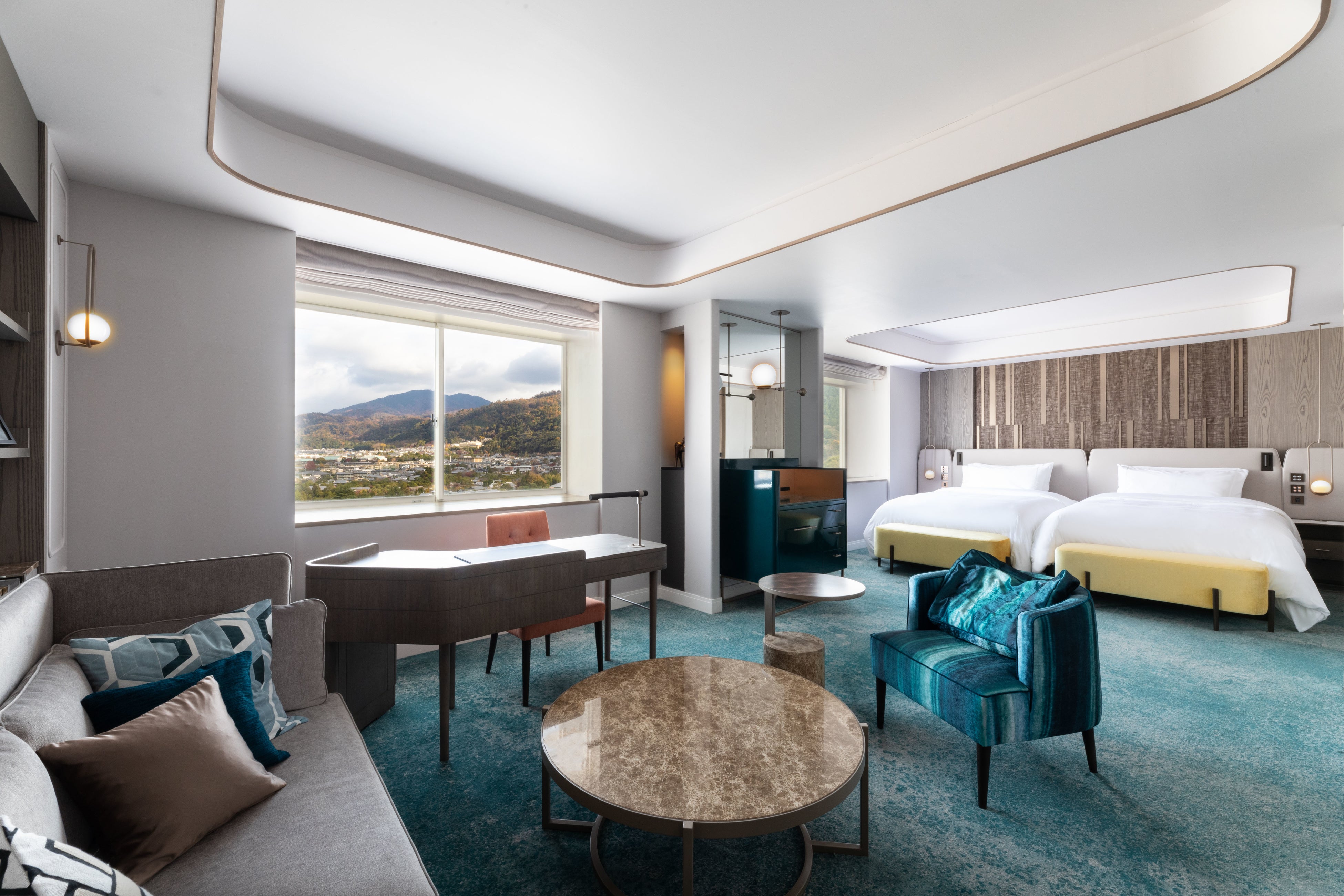 ジュニアスイート