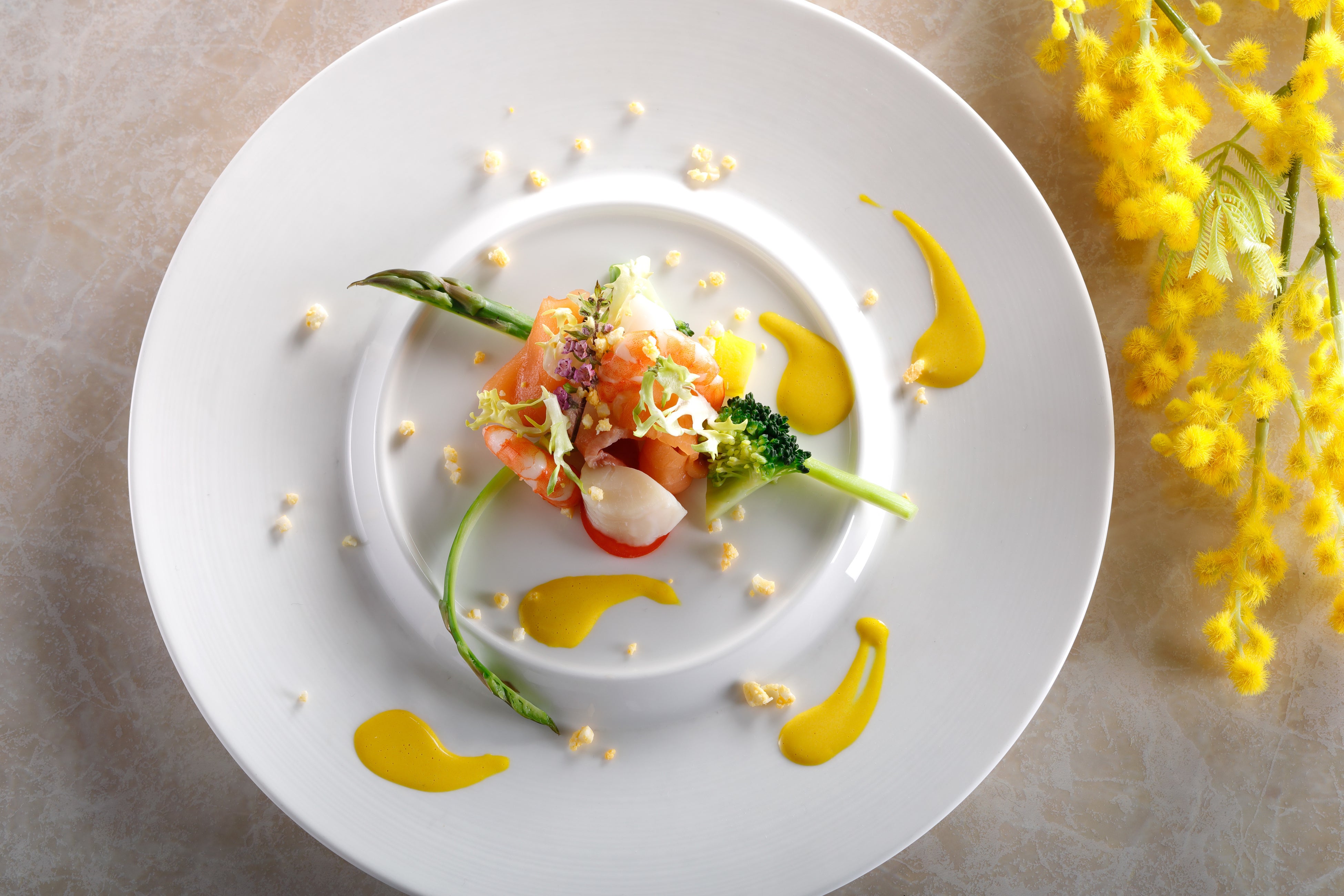 レストラン＆ラウンジ eu（ゆう）「ミモザランチ」