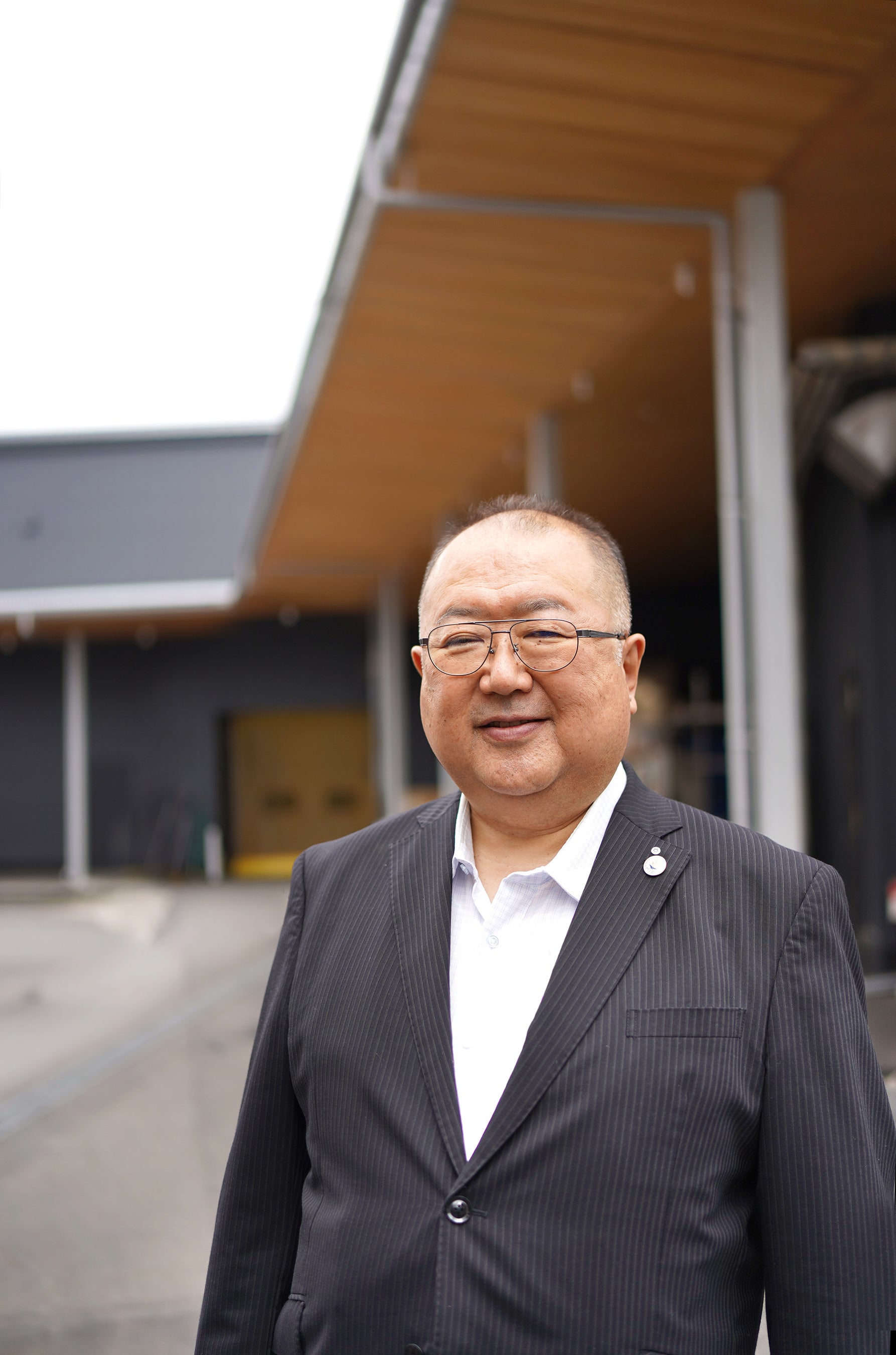 清水清三郎商店　清水慎一郎社長