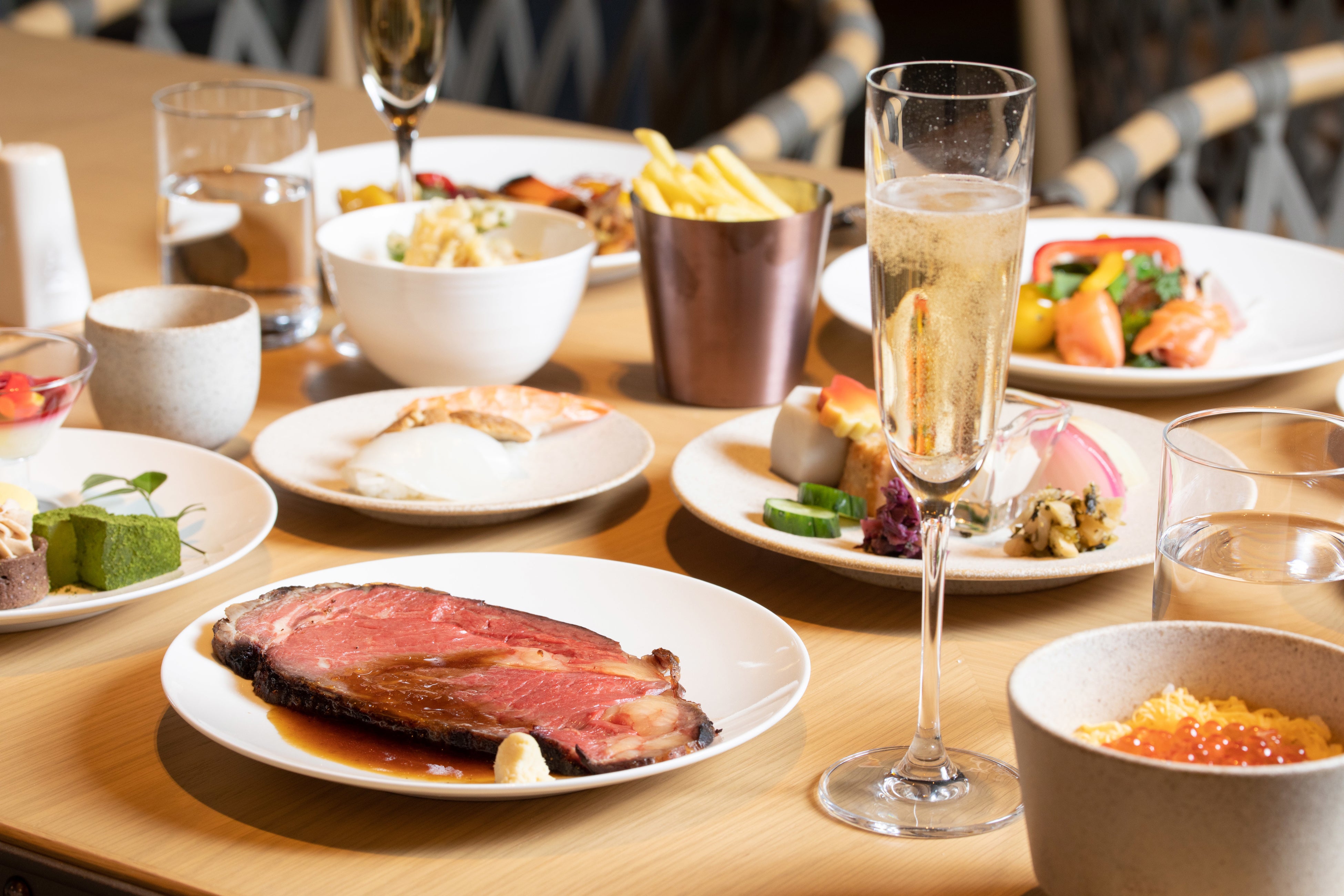 ランチブッフェ